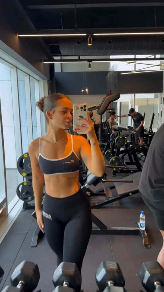 Brazil – Celeb – Mel Maia – Nude Leaks