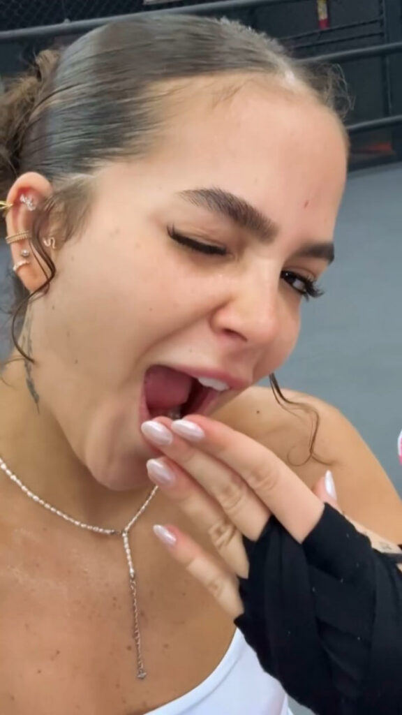 Brazil – Celeb – Mel Maia – Nude Leaks