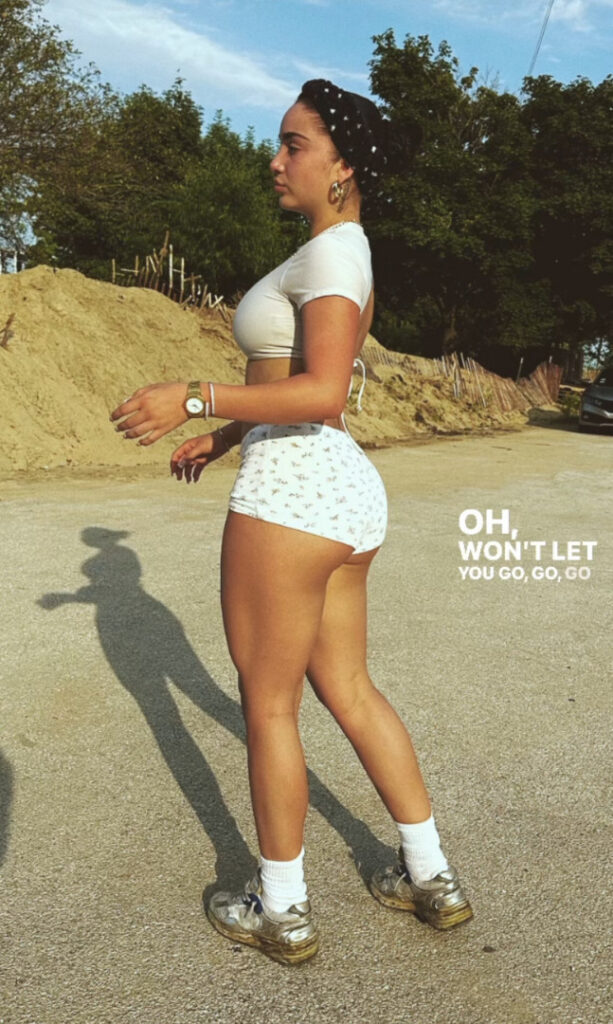 TikTok – Mia Mugs – Nude Leaks