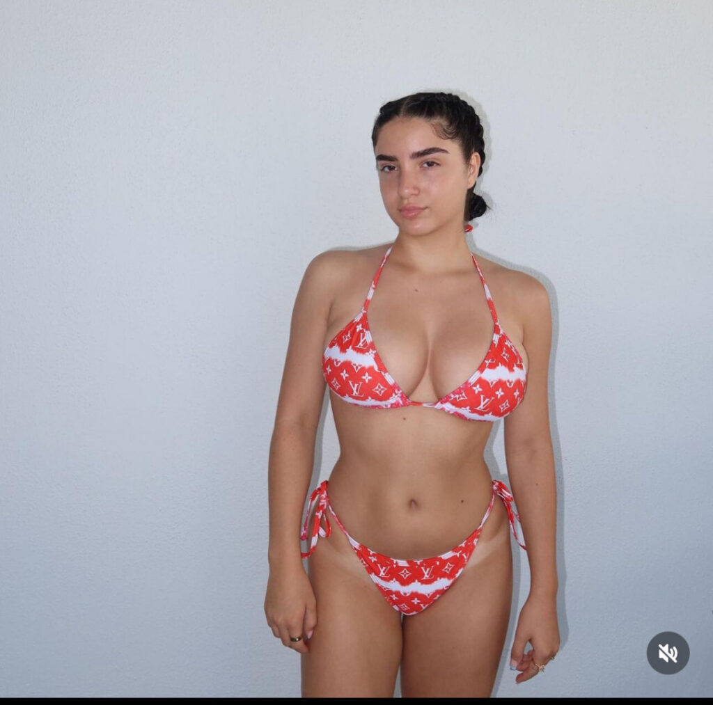 TikTok – Mia Mugs – Nude Leaks