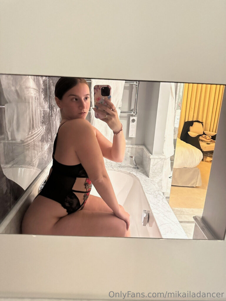 OnlyFans – TikTok – mikailadancer – Nude