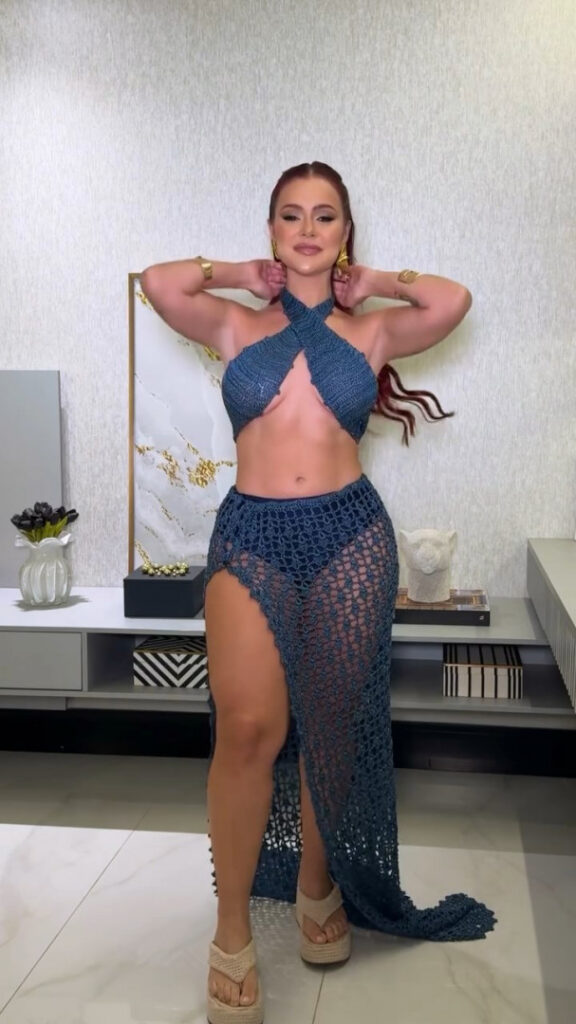 Brazil – Celeb – Mirela Janis – Nude Leaks