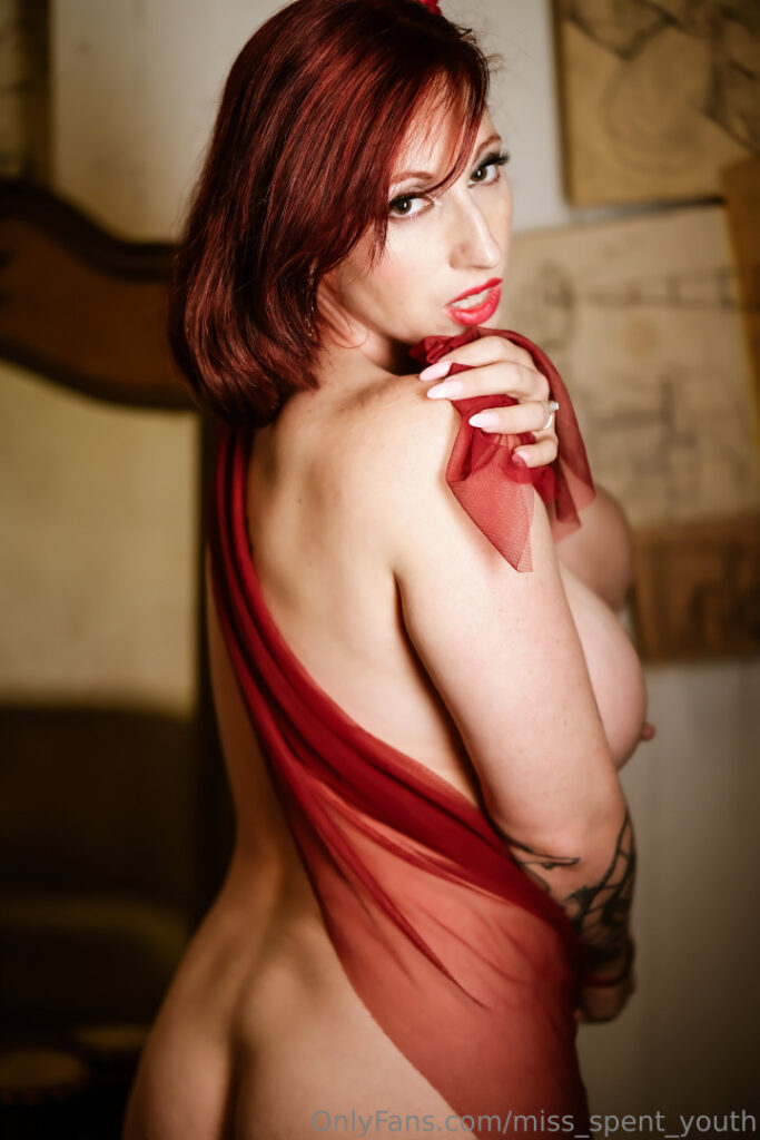 OnlyFans – T H I C C – Miss Spent Youth / Msspentyouth – Nude Leaks