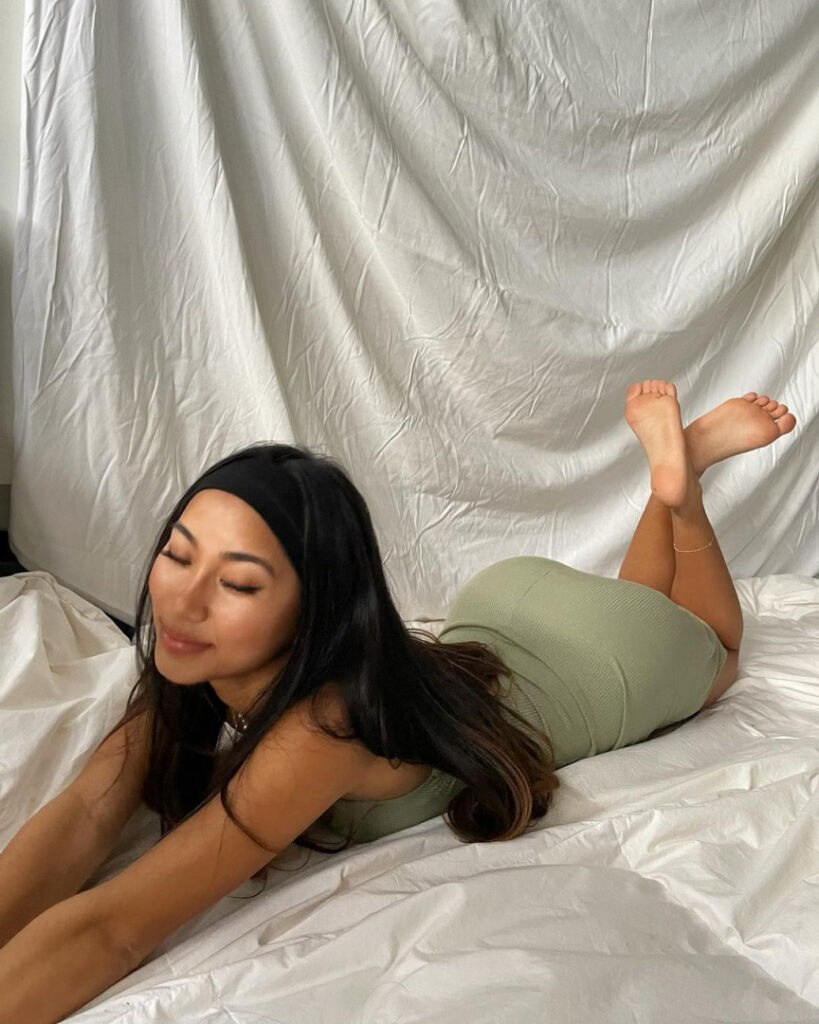 Instagram – Asian – Teen – Missvalerienicole – Nude Leaks