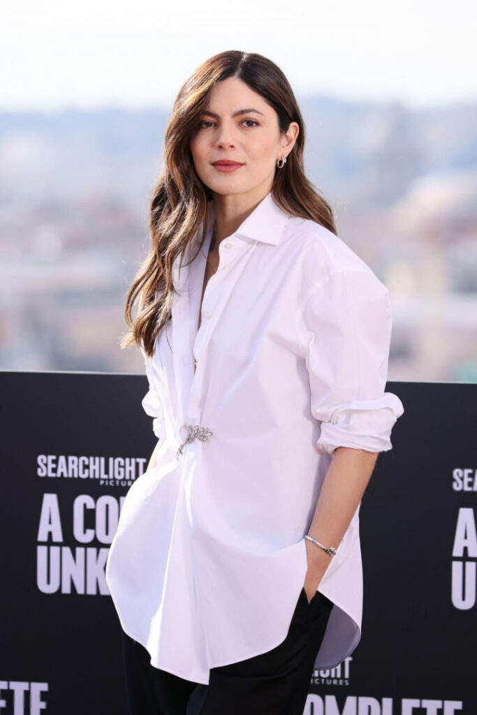 Celeb – monica barbaro – Nude