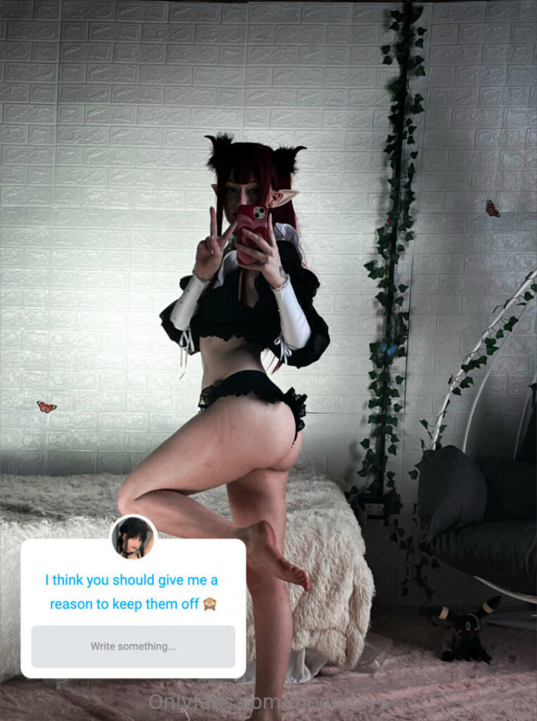 OnlyFans – Cosplay – Moondays – Nude