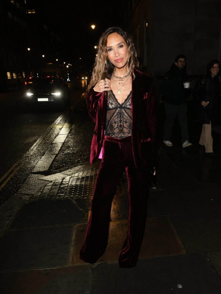 Celeb – Myleene Klass – Nude