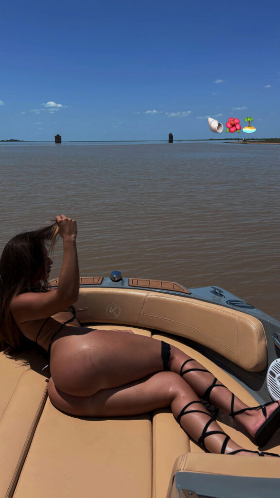 TikTok – Nara Arce – Nude