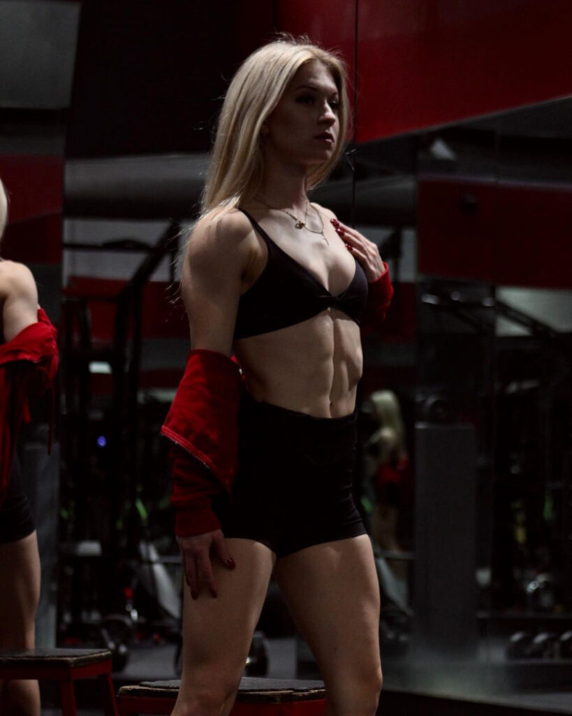 Instagram – Nell Grabowski – Nude Leaks