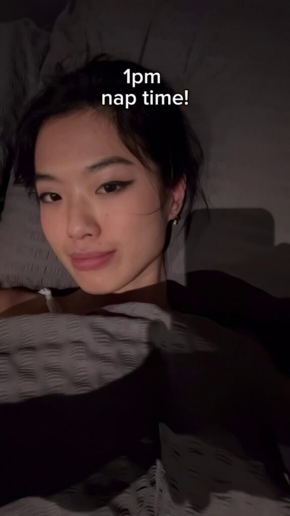 Twitch – Asian – Nemsko – Nude