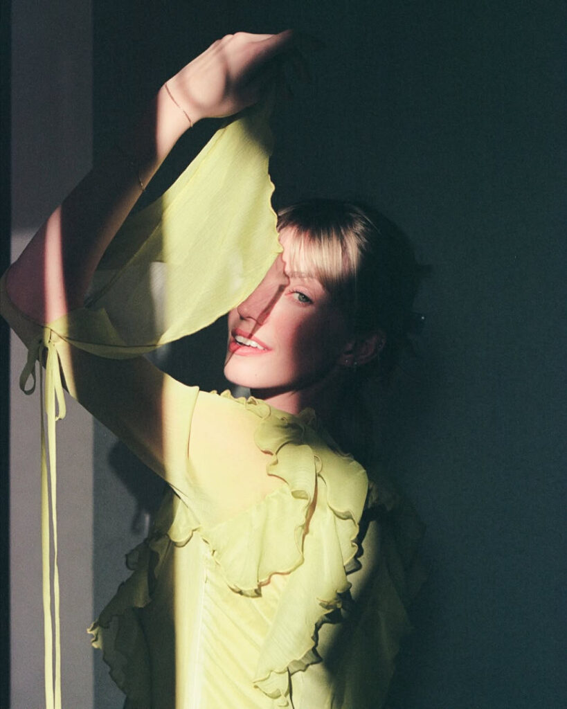 TikTok – Instagram – Niamh Adkins – Nude