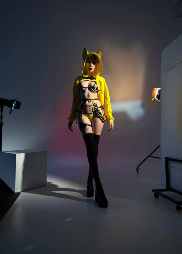 Instagram – Boosty – Cosplay – Olga Haku @frau_haku – Nude