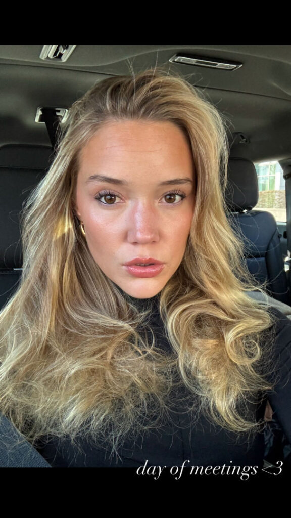 Instagram – Petite – Teen – Olivia Ponton – Nude