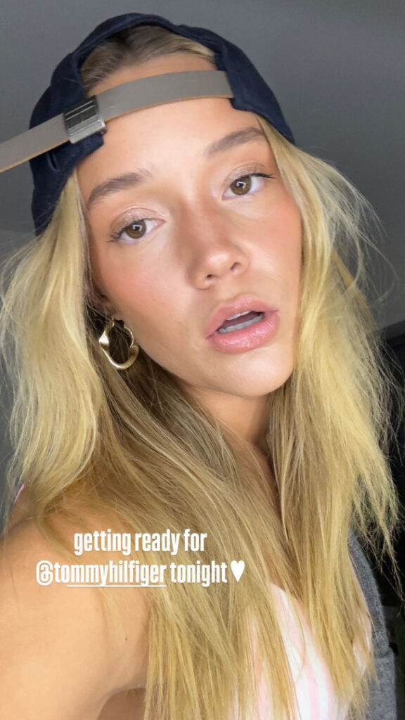 Instagram – Petite – Teen – Olivia Ponton – Nude