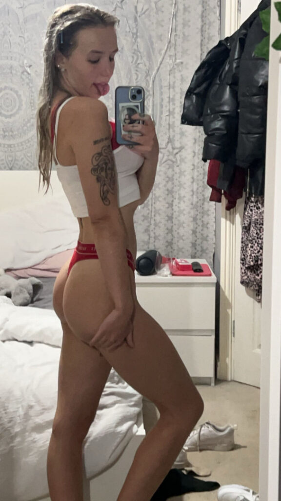 TikTok – Instagram – oonagh.kittie – Nude