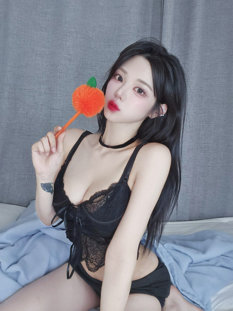 Twitch – TikTok – Asian – Korean – p_tilda / 박틸다 – Nude Leaks