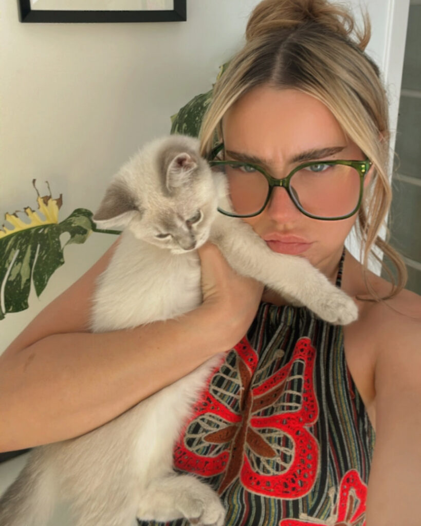 Twitch – PaladinAmber – Nude