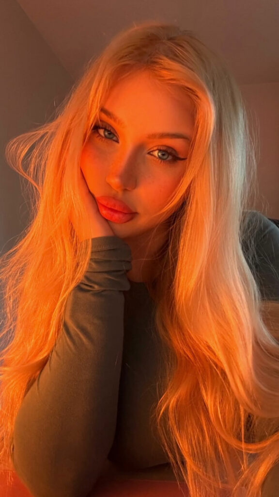 OnlyFans – Instagram – pavoxy – Nude