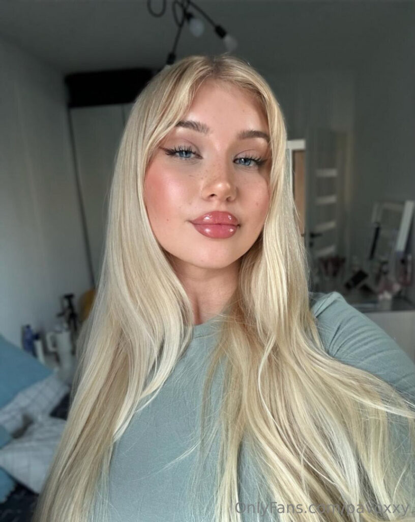 OnlyFans – Instagram – pavoxy – Nude