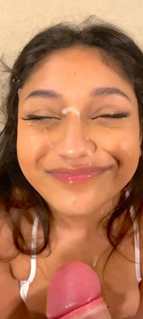 OnlyFans – peachyneeshx – Nude Leaks