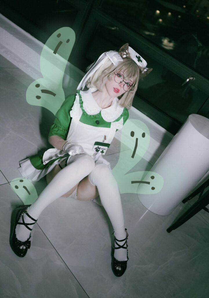 Instagram – Ko-fi – Cosplay – Petra Fyed/Petra.Fyed/Petra__Fyed – Nude