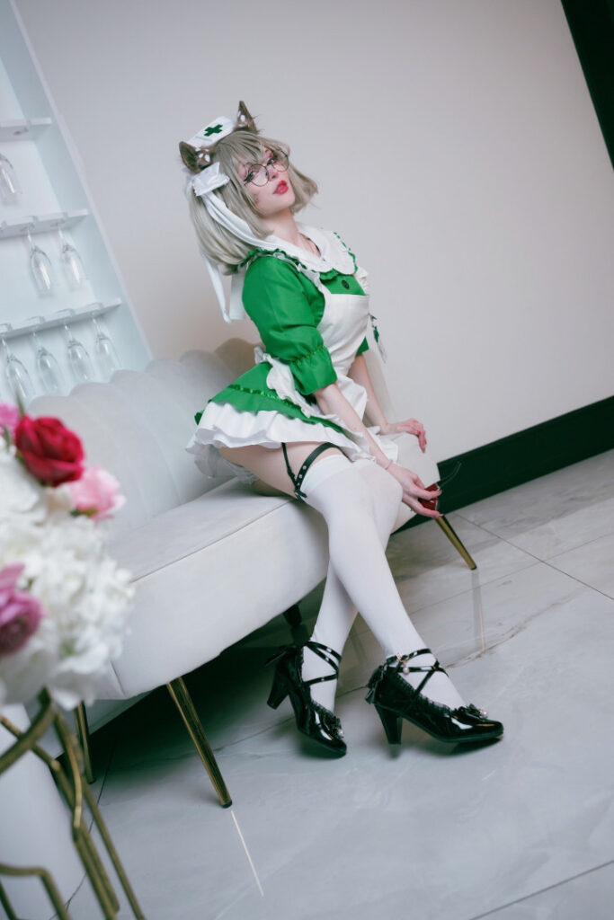 Instagram – Ko-fi – Cosplay – Petra Fyed/Petra.Fyed/Petra__Fyed – Nude