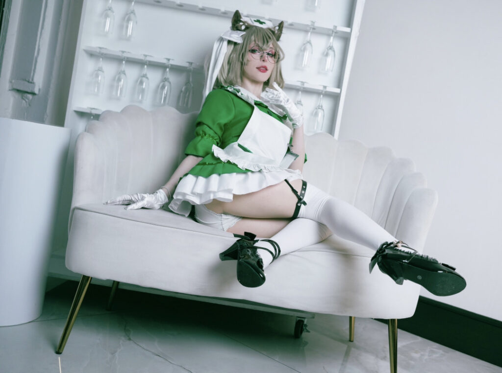 Instagram – Ko-fi – Cosplay – Petra Fyed/Petra.Fyed/Petra__Fyed – Nude