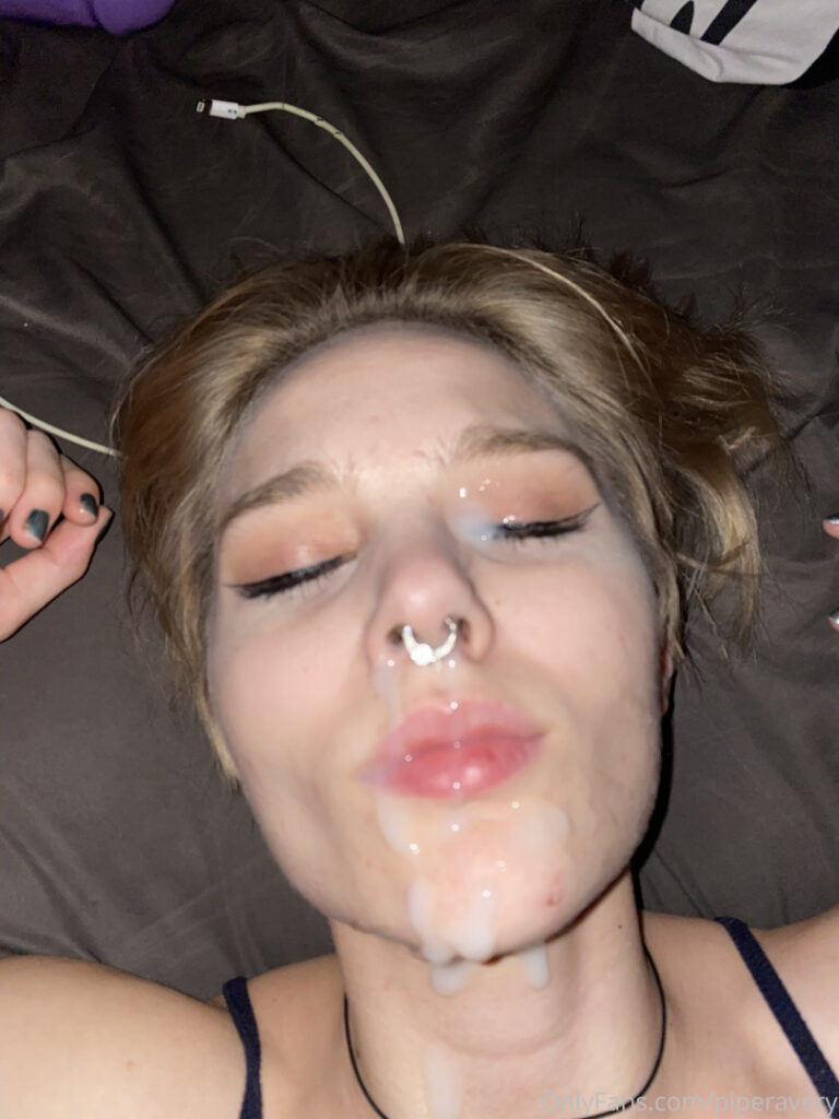 OnlyFans – TikTok – Petite – PiperAvery – Nude Leaks