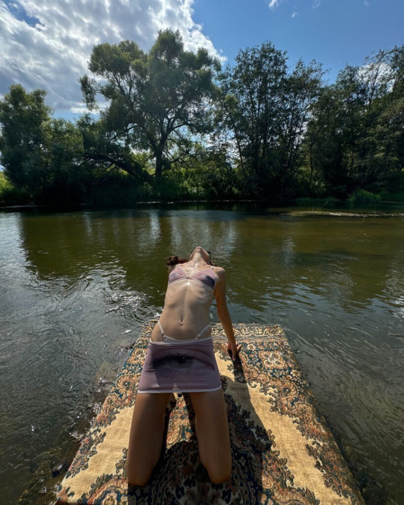 Celeb – TikTok – Instagram – Polina Favorskaya/Favlav/Lavblast – Nude Leaks