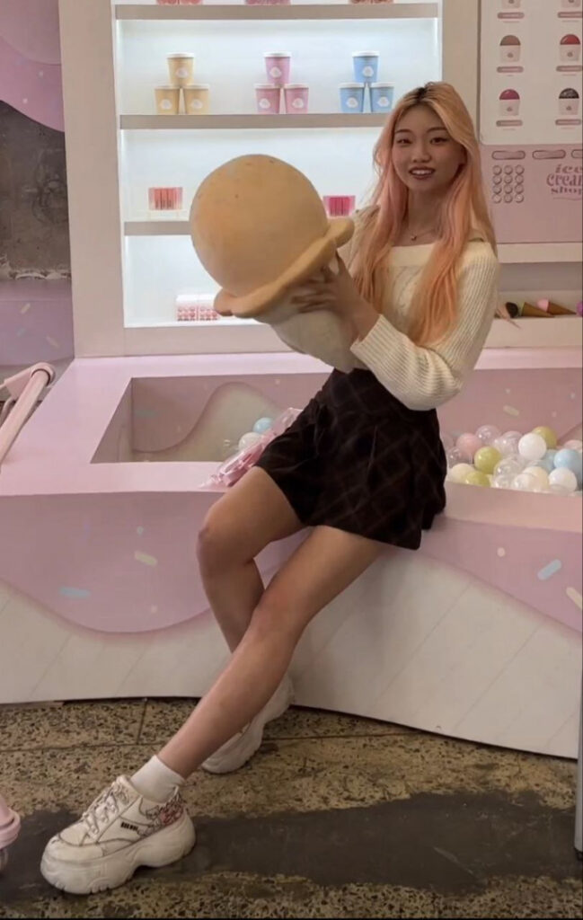 TikTok – Asian – Porojin – Nude