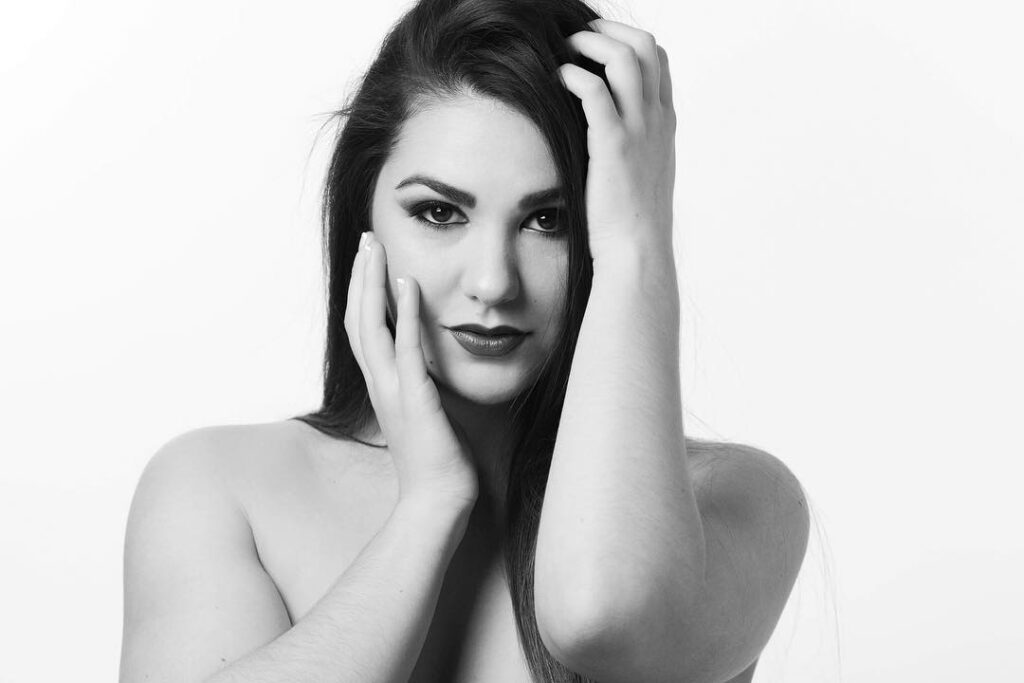 Twitch – T H I C C – Queen Pwnzalot – Nude Leaks