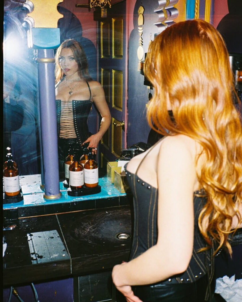 TikTok – Instagram – Redfflame – Nude