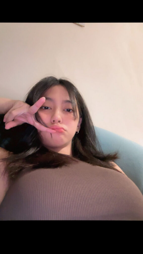 TikTok – Asian – risaatjan / notriissaaa – Nude Leaks