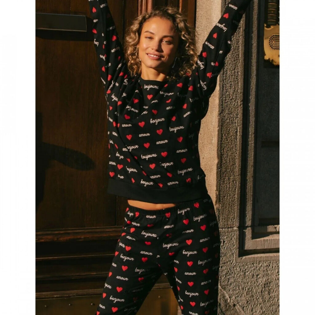 Celeb – Rose Bertram Model/SI Swimsuit – Nude