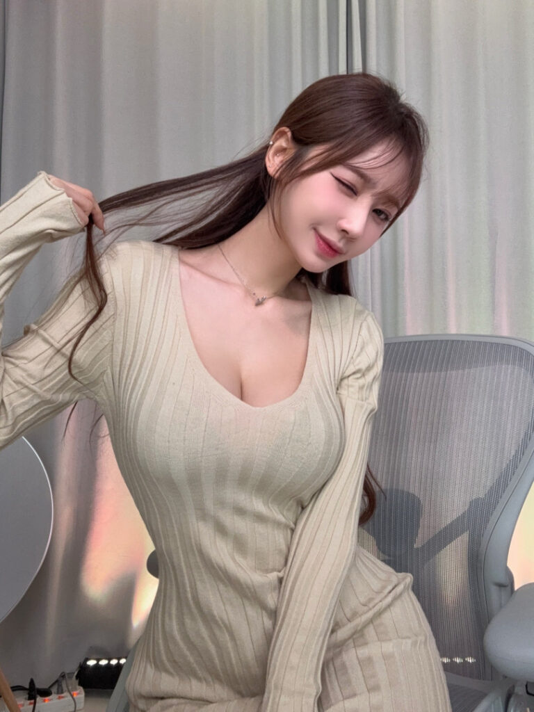 afreecaᵀⱽ – Asian – Korean – S2금화 ( e000e77 ) – Nude Leaks