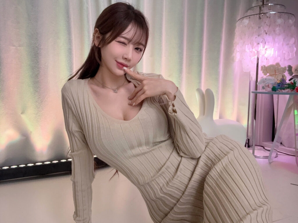 afreecaᵀⱽ – Asian – Korean – S2금화 ( e000e77 ) – Nude Leaks