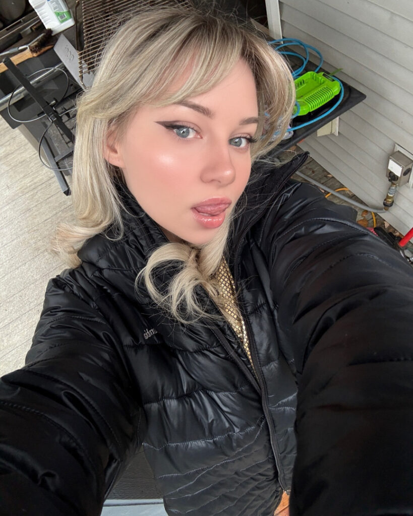 Twitch – TikTok – Cosplay – Sagemommy / Jessick / sagemommy69 / sagemommysucks – Nude