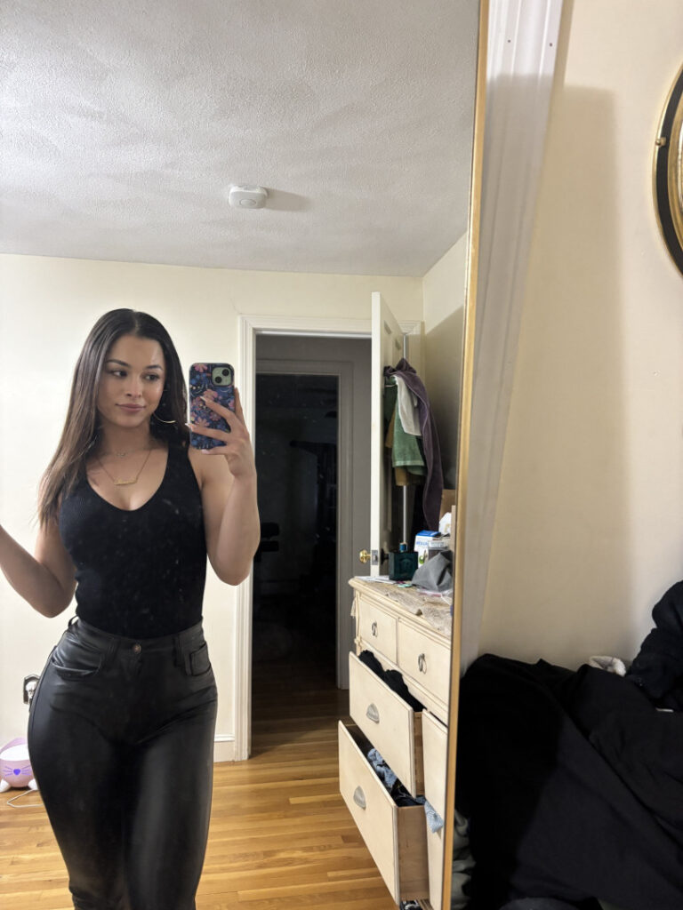 OnlyFans – Latina – Sammajammaz / Sukismom – Nude Leaks