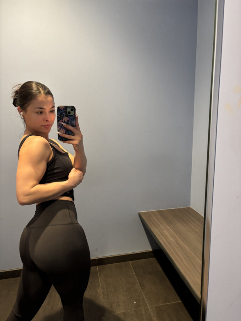 OnlyFans – Latina – Sammajammaz / Sukismom – Nude Leaks