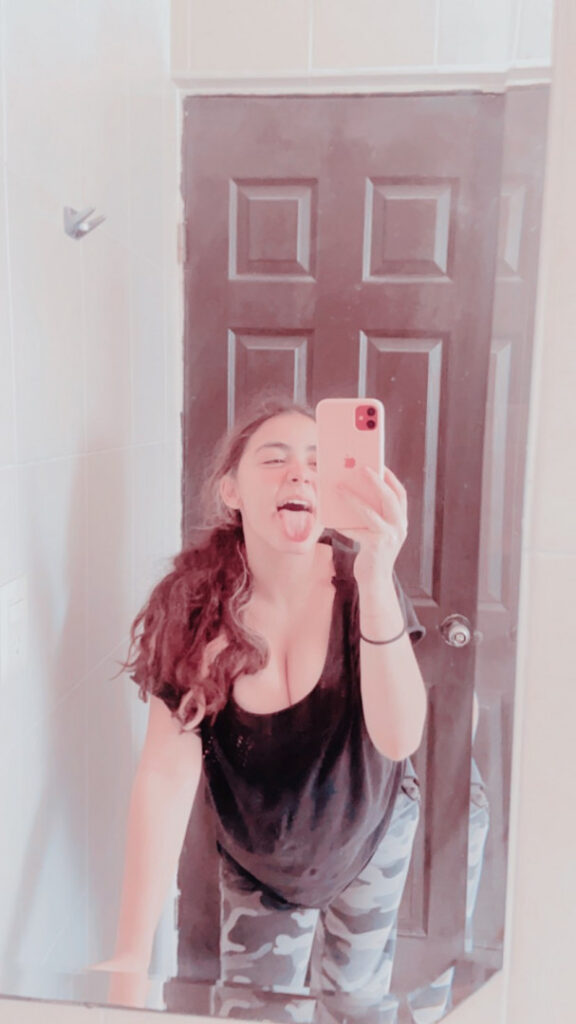 TikTok – Instagram – Sandra Sanchez – Nude