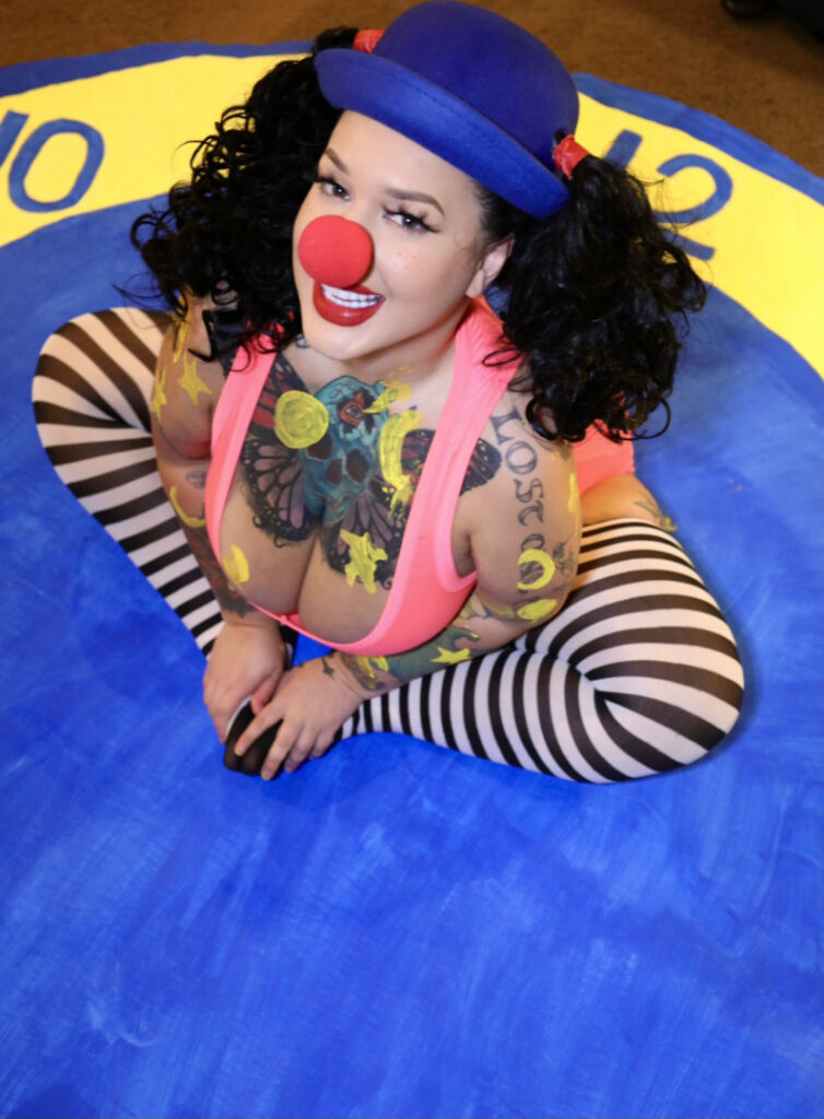 Instagram – T H I C C – Shainarae / ShadyShaina/ ShadyShainarae – Nude