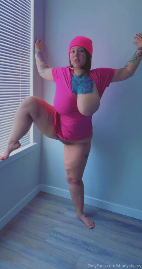 Instagram – T H I C C – Shainarae / ShadyShaina/ ShadyShainarae – Nude