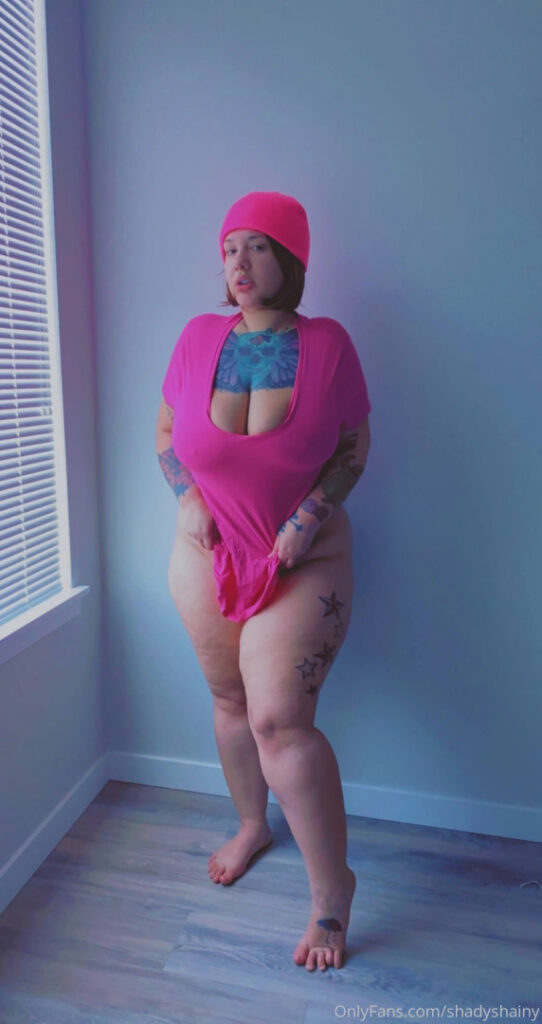 Instagram – T H I C C – Shainarae / ShadyShaina/ ShadyShainarae – Nude