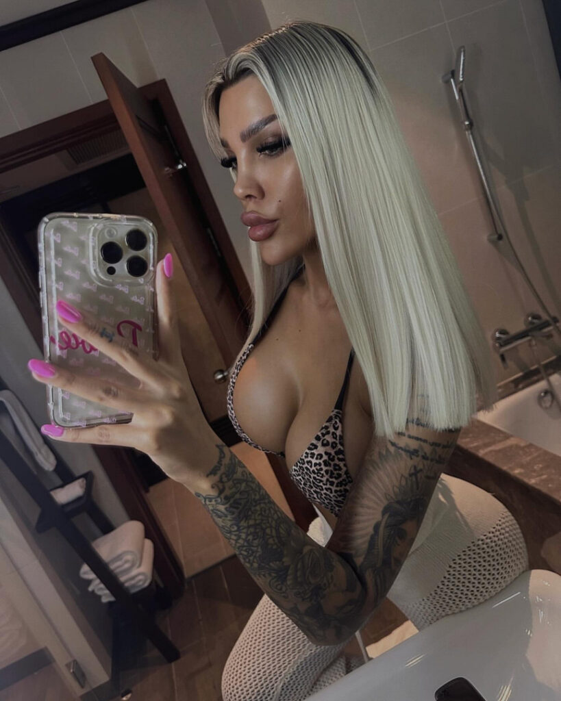 Instagram – shayblonde – Nude Leaks