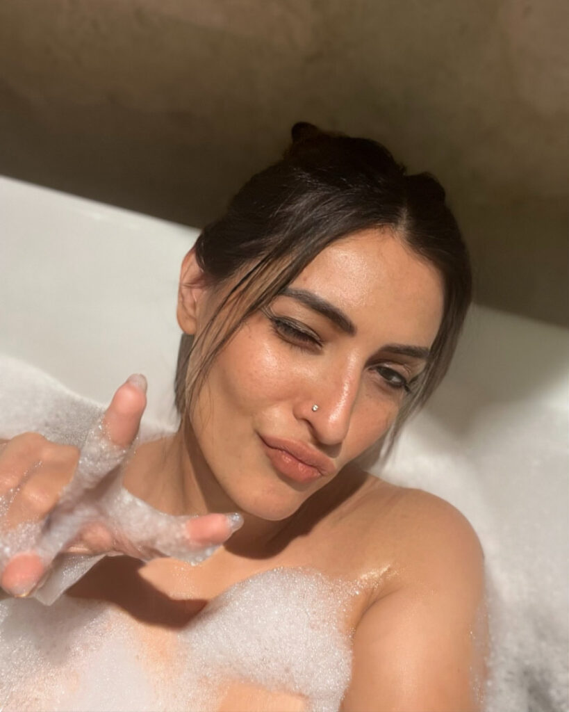 Instagram – Celeb – Indian – Shivangi Verma – Nude Leaks