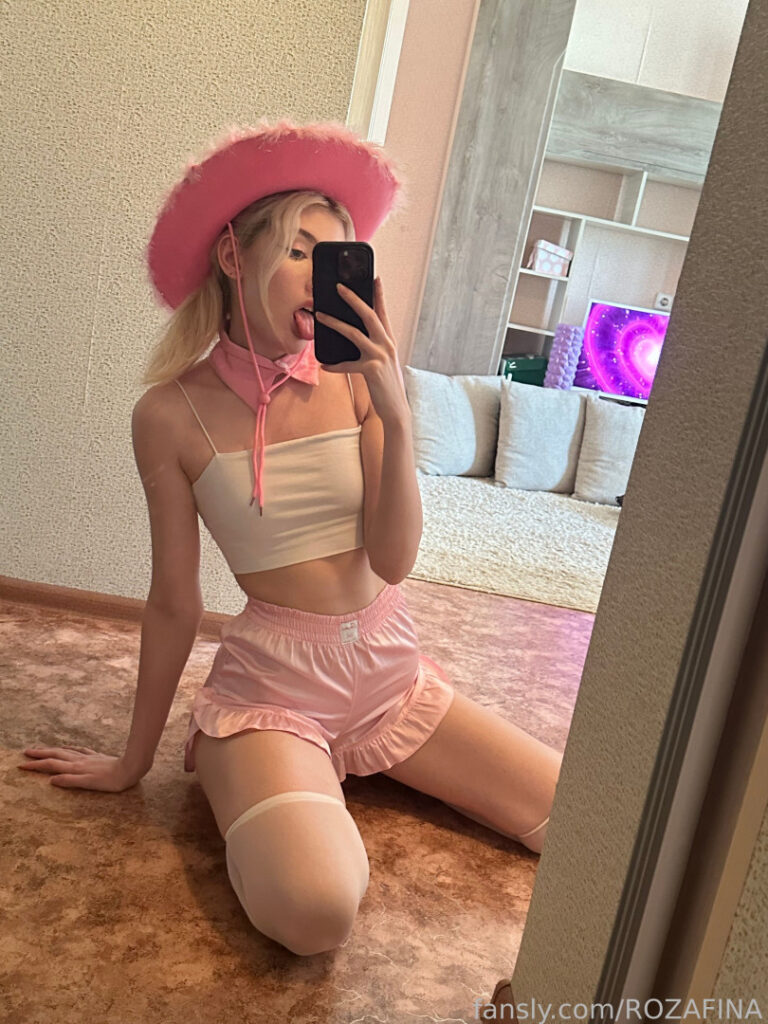 Twitch – Shurochkaya / ROZAFINA / shulochka – Nude Leaks