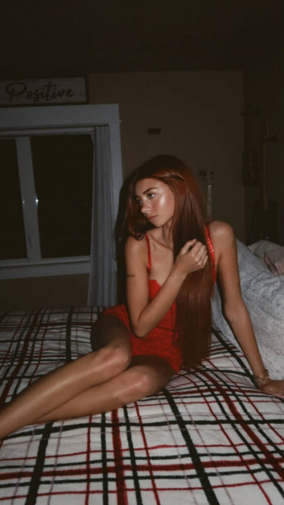 Instagram – Teen – Sicily Rose – Nude