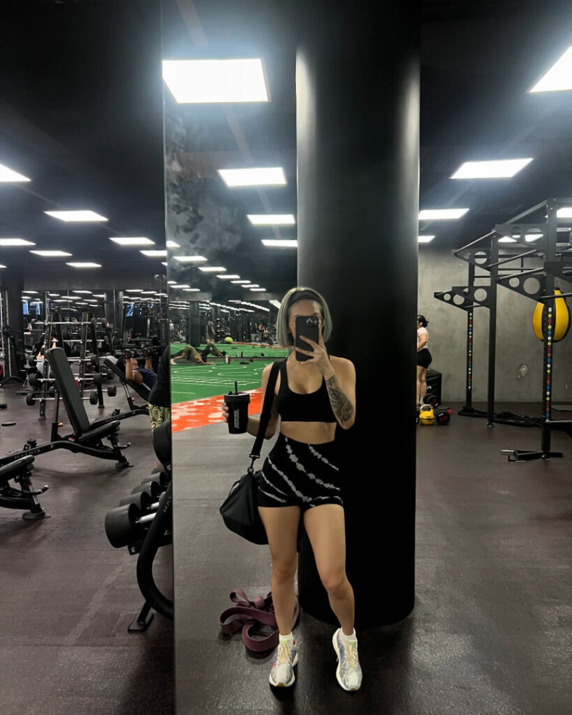 Instagram – Asian – Siobe Lim (Krystal Mana) – Nude