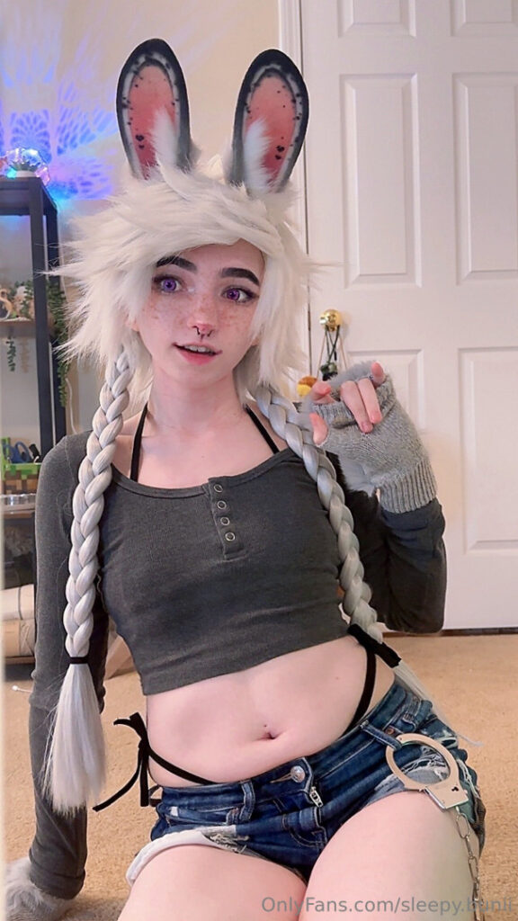 OnlyFans – TikTok – Sleepystrawbaby/sleepy.usagi/sleepybunny – Nude Leaks