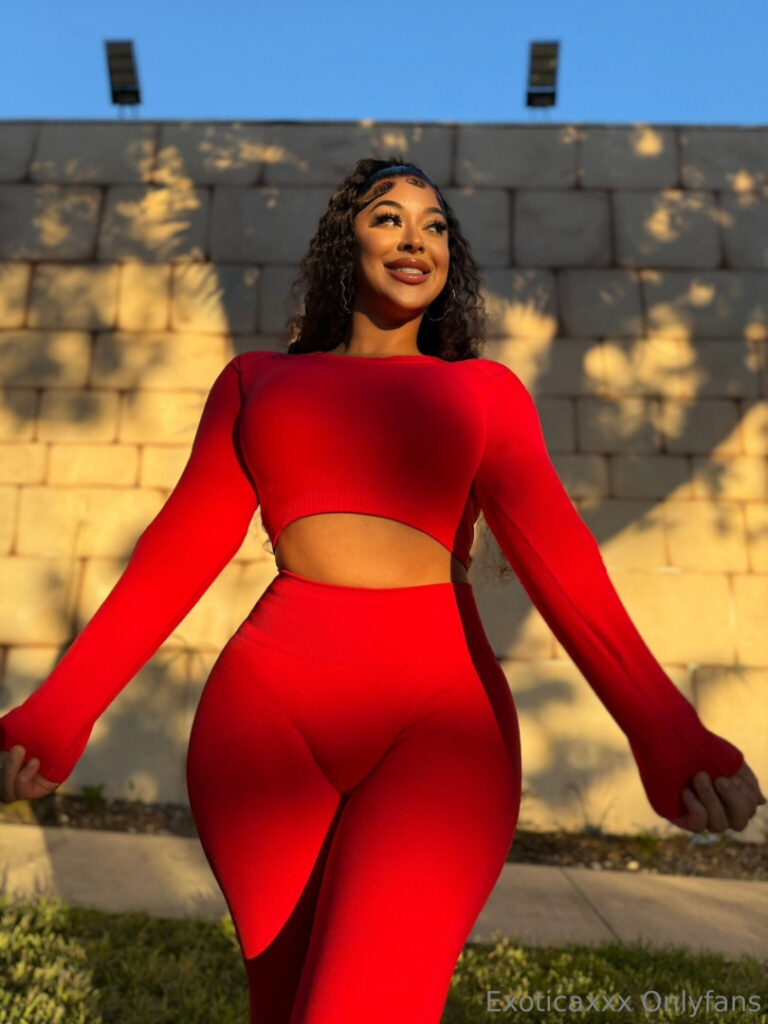 OnlyFans – BBW – Ebony – Slim Exotica / exoticaxxx – Nude